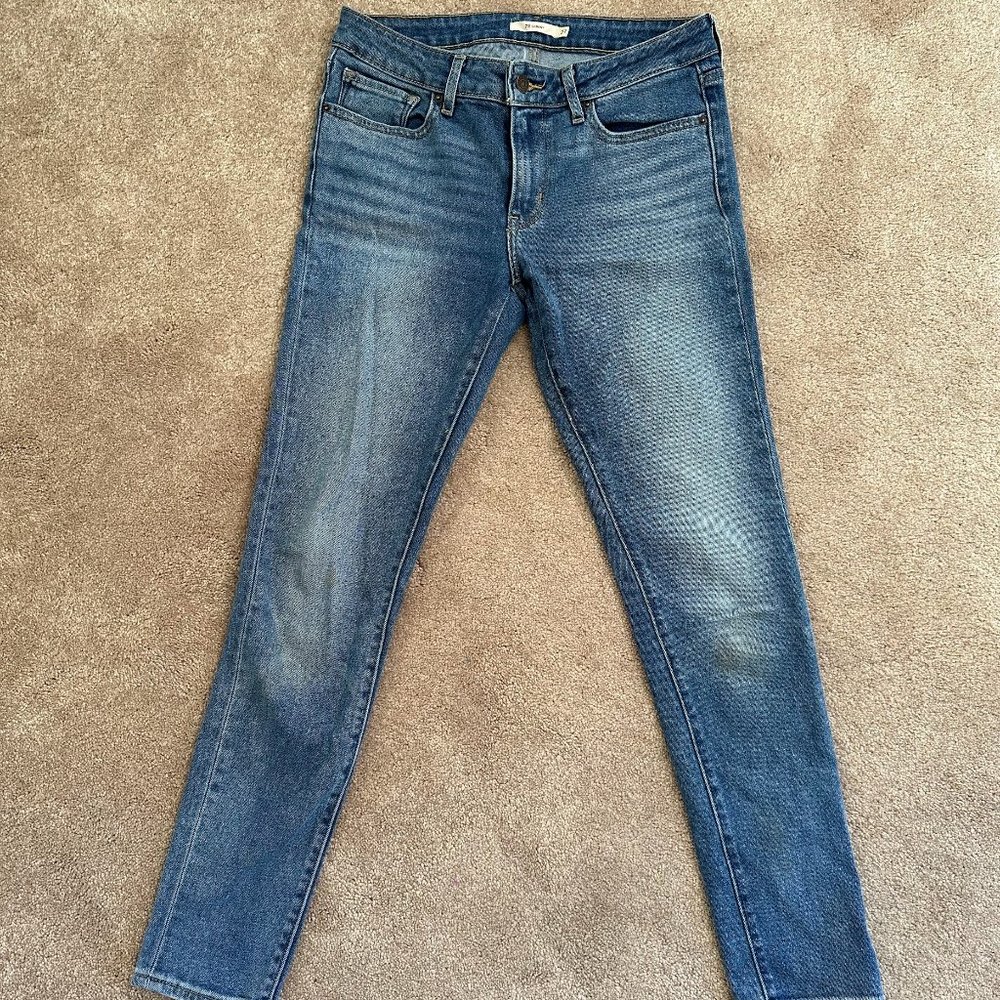 Levi's 711 Skinny Jeans
